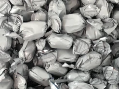 Choc Eclairs White 1kg Bag